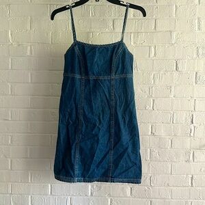 Old Navy Women’s Juniors Denim Dress Size 1